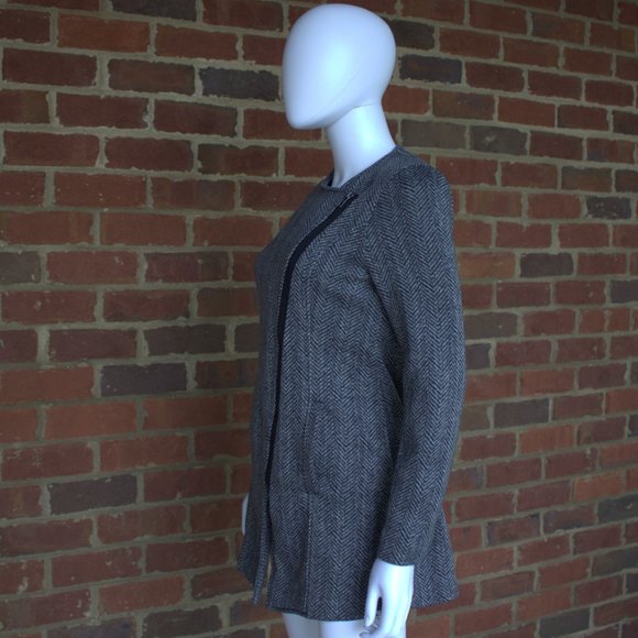 Banana Republic | Asymmetrical Zip Fleece Jacket | Black/Grey Herringbone | S/P - Picture 7 of 11